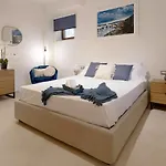 Guesthost - Dolce Far Niente With Pool & Parking *
