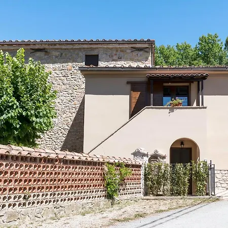 Guesthost - Dolce Far Niente With Pool & Parking