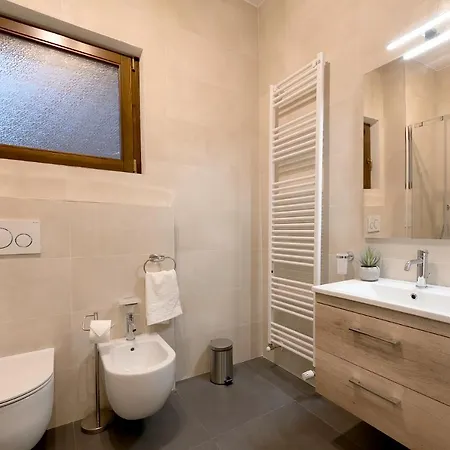Guesthost - Dolce Far Niente With Pool & Parking Apartamento *