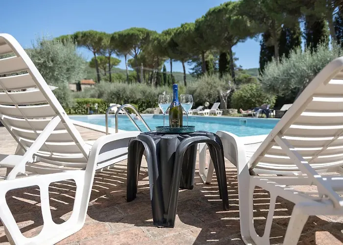 Guesthost - Dolce Far Niente With Pool & Parking アパート