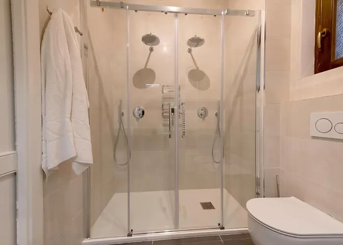 Guesthost - Dolce Far Niente With Pool & Parking パッシニャーノ・スル・トラジメーノ