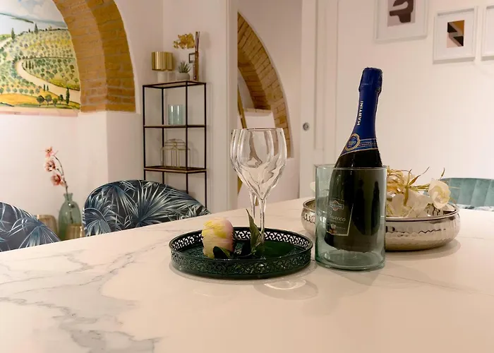 Guesthost - Dolce Far Niente With Pool & Parking